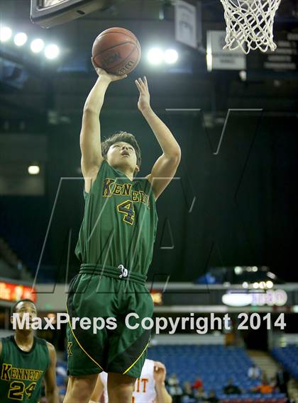 Thumbnail 3 in Jesuit vs Kennedy (CIF SJS D1 Semifinal) photogallery.