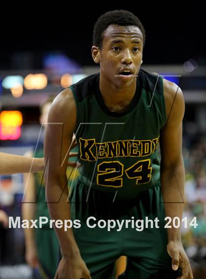 Thumbnail 2 in Jesuit vs Kennedy (CIF SJS D1 Semifinal) photogallery.