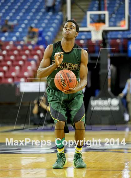 Thumbnail 3 in Jesuit vs Kennedy (CIF SJS D1 Semifinal) photogallery.