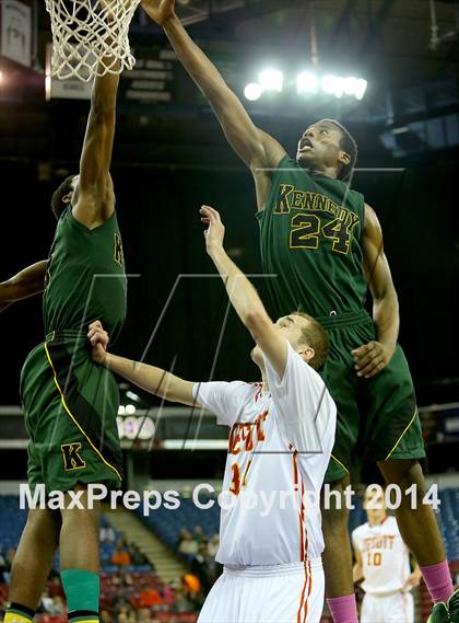 Thumbnail 3 in Jesuit vs Kennedy (CIF SJS D1 Semifinal) photogallery.