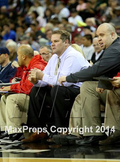 Thumbnail 2 in Jesuit vs Kennedy (CIF SJS D1 Semifinal) photogallery.