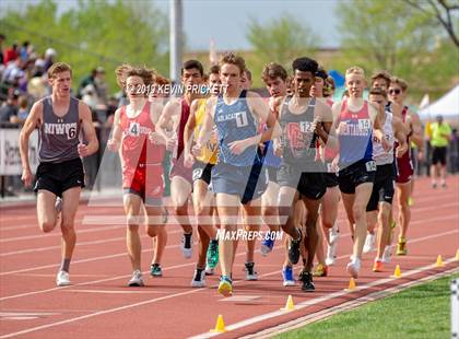 Thumbnail 2 in CHSAA Track and Field 4A Championships (Boys 3200 Meter Run) photogallery.