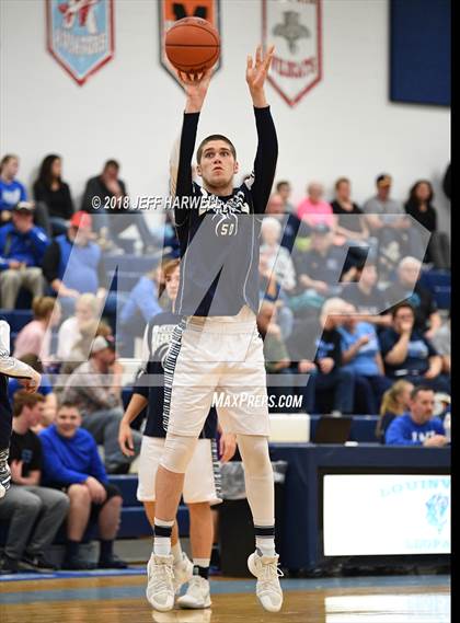 Thumbnail 2 in Louisville vs. Lake (OHSAA Sectional Playoff) photogallery.