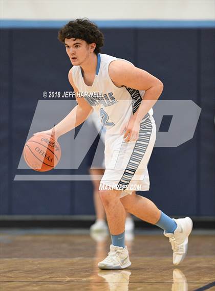 Thumbnail 3 in Louisville vs. Lake (OHSAA Sectional Playoff) photogallery.