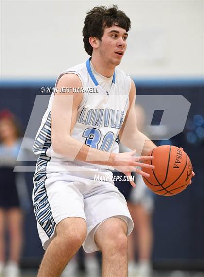 Thumbnail 1 in Louisville vs. Lake (OHSAA Sectional Playoff) photogallery.