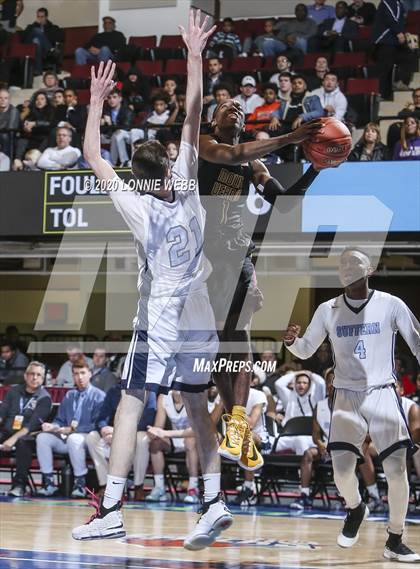Thumbnail 3 in Suffern vs. Mount Vernon (Section 1 Class AA Semifinal) photogallery.