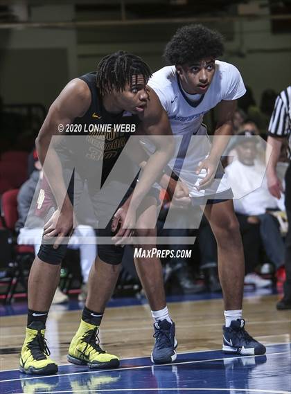 Thumbnail 2 in Suffern vs. Mount Vernon (Section 1 Class AA Semifinal) photogallery.