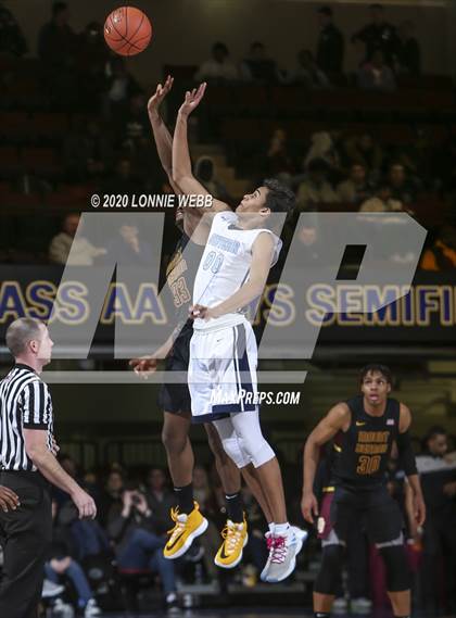 Thumbnail 3 in Suffern vs. Mount Vernon (Section 1 Class AA Semifinal) photogallery.