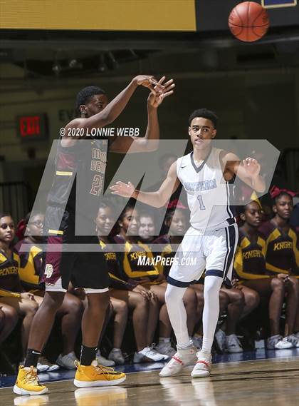 Thumbnail 3 in Suffern vs. Mount Vernon (Section 1 Class AA Semifinal) photogallery.