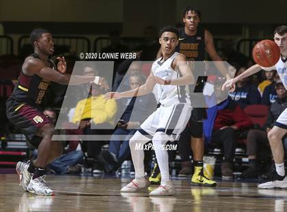 Thumbnail 2 in Suffern vs. Mount Vernon (Section 1 Class AA Semifinal) photogallery.