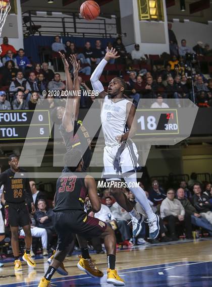Thumbnail 3 in Suffern vs. Mount Vernon (Section 1 Class AA Semifinal) photogallery.