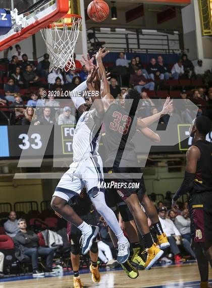 Thumbnail 3 in Suffern vs. Mount Vernon (Section 1 Class AA Semifinal) photogallery.