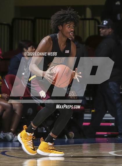 Thumbnail 3 in Suffern vs. Mount Vernon (Section 1 Class AA Semifinal) photogallery.