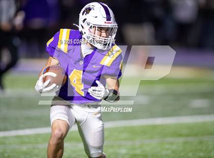 Thumbnail 3 in Zachary @ Denham Springs (LHSAA 5A Division 1 Regional) photogallery.