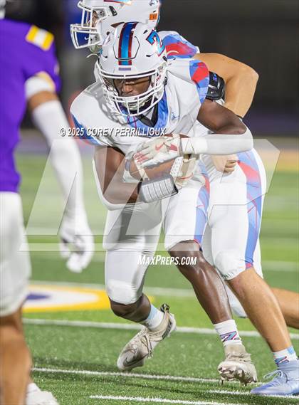 Thumbnail 1 in Zachary @ Denham Springs (LHSAA 5A Division 1 Regional) photogallery.