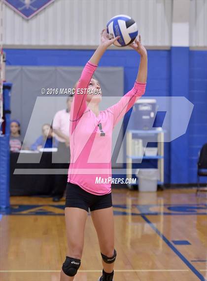 Thumbnail 2 in Seffner Christian vs Sarasota Christian (2016 9th Annual Mustang Invitational) photogallery.