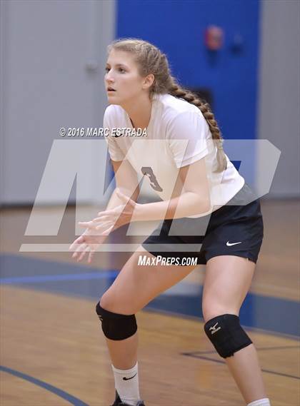 Thumbnail 2 in Seffner Christian vs Sarasota Christian (2016 9th Annual Mustang Invitational) photogallery.