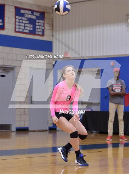 Thumbnail 2 in Seffner Christian vs Sarasota Christian (2016 9th Annual Mustang Invitational) photogallery.