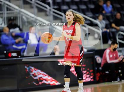 Thumbnail 3 in Omaha Westside vs. Omaha Central photogallery.