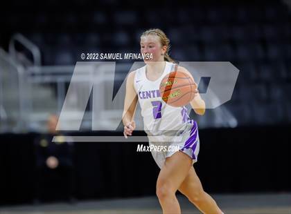 Thumbnail 3 in Omaha Westside vs. Omaha Central photogallery.