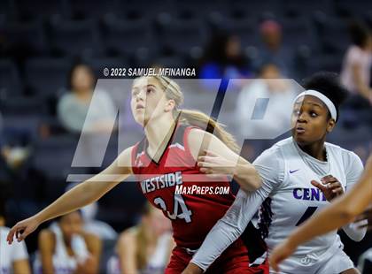 Thumbnail 2 in Omaha Westside vs. Omaha Central photogallery.