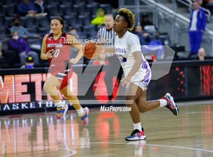 Thumbnail 3 in Omaha Westside vs. Omaha Central photogallery.