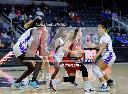 Thumbnail 3 in Omaha Westside vs. Omaha Central photogallery.