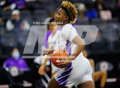 Thumbnail 1 in Omaha Westside vs. Omaha Central photogallery.