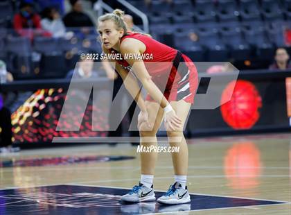 Thumbnail 3 in Omaha Westside vs. Omaha Central photogallery.