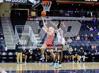Thumbnail 3 in Omaha Westside vs. Omaha Central photogallery.