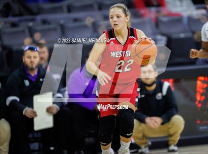 Thumbnail 2 in Omaha Westside vs. Omaha Central photogallery.
