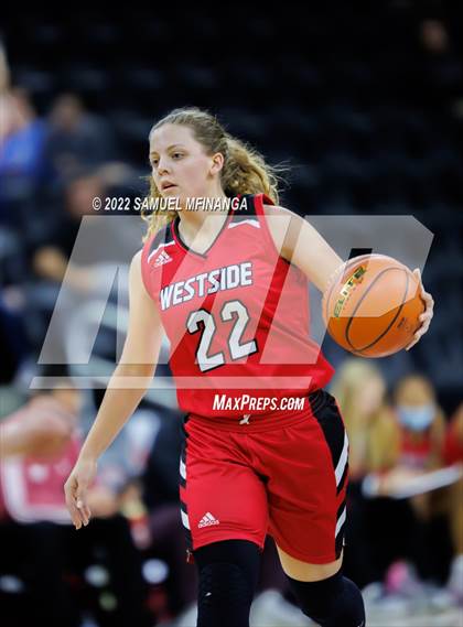 Thumbnail 3 in Omaha Westside vs. Omaha Central photogallery.