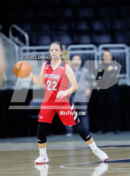 Thumbnail 1 in Omaha Westside vs. Omaha Central photogallery.