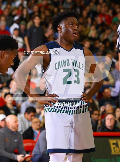 Thumbnail 2 in Oak Hill Academy vs. Chino Hills (Nike Extravaganza) photogallery.