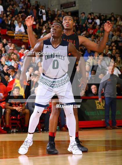 Thumbnail 3 in Oak Hill Academy vs. Chino Hills (Nike Extravaganza) photogallery.