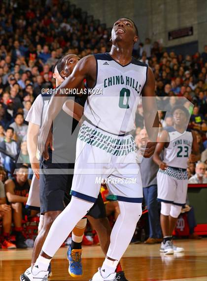 Thumbnail 3 in Oak Hill Academy vs. Chino Hills (Nike Extravaganza) photogallery.
