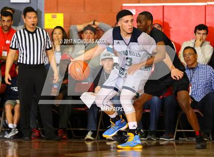 Thumbnail 3 in Oak Hill Academy vs. Chino Hills (Nike Extravaganza) photogallery.