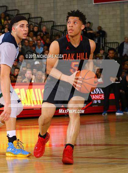 Thumbnail 1 in Oak Hill Academy vs. Chino Hills (Nike Extravaganza) photogallery.