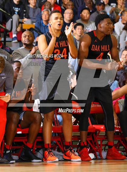 Thumbnail 2 in Oak Hill Academy vs. Chino Hills (Nike Extravaganza) photogallery.