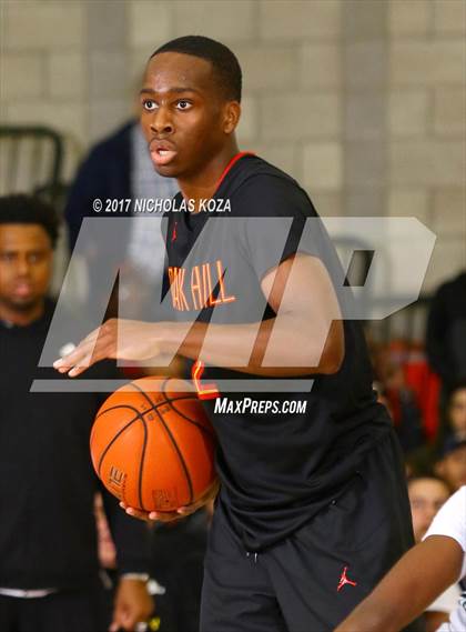 Thumbnail 3 in Oak Hill Academy vs. Chino Hills (Nike Extravaganza) photogallery.