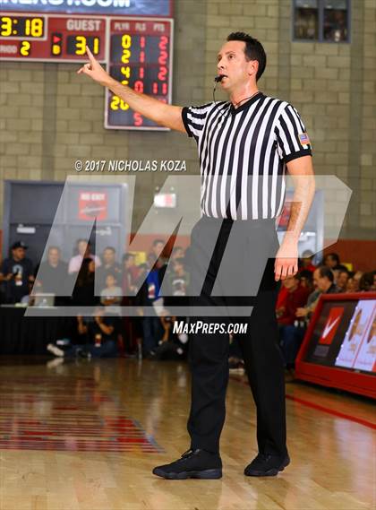 Thumbnail 3 in Oak Hill Academy vs. Chino Hills (Nike Extravaganza) photogallery.