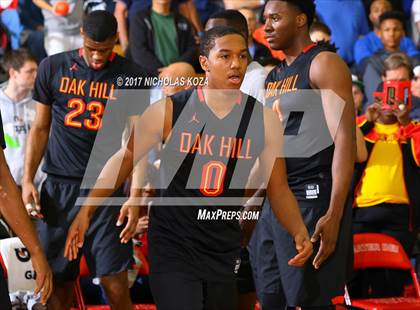 Thumbnail 3 in Oak Hill Academy vs. Chino Hills (Nike Extravaganza) photogallery.