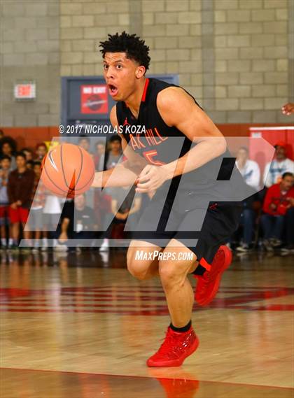 Thumbnail 2 in Oak Hill Academy vs. Chino Hills (Nike Extravaganza) photogallery.