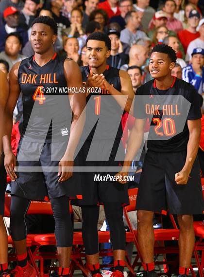 Thumbnail 1 in Oak Hill Academy vs. Chino Hills (Nike Extravaganza) photogallery.