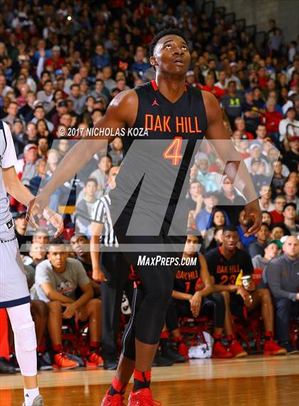 Thumbnail 2 in Oak Hill Academy vs. Chino Hills (Nike Extravaganza) photogallery.