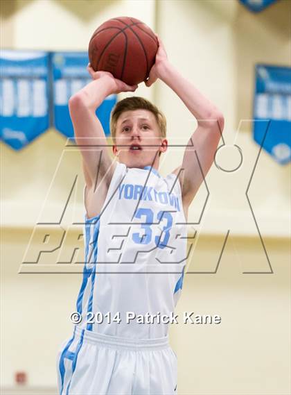 Thumbnail 2 in Wakefield @ Yorktown photogallery.