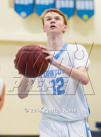Thumbnail 2 in Wakefield @ Yorktown photogallery.