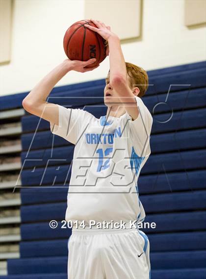 Thumbnail 1 in Wakefield @ Yorktown photogallery.