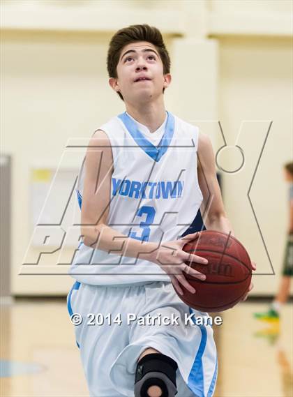 Thumbnail 3 in Wakefield @ Yorktown photogallery.