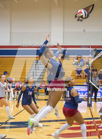 Thumbnail 2 in Tompkins vs Clear Springs photogallery.